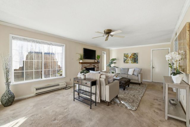 8045 Ericwood Ct, Citrus Heights, CA 95621