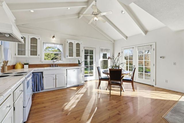 8045 Ericwood Ct, Citrus Heights, CA 95621