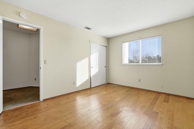 8045 Ericwood Ct, Citrus Heights, CA 95621