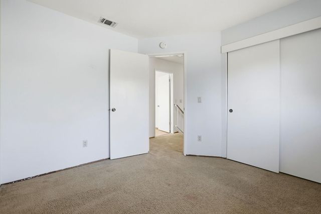 8045 Ericwood Ct, Citrus Heights, CA 95621