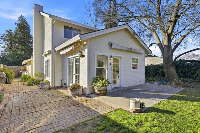 8045 Ericwood Ct, Citrus Heights, CA 95621