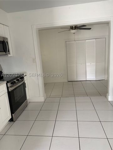1172 NW 100th Ter 1172, Miami, FL 33150