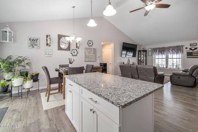 4 Luke Lane, Kingsbury, NY 12839