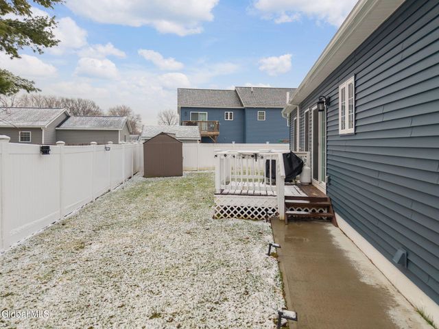 4 Luke Lane, Kingsbury, NY 12839