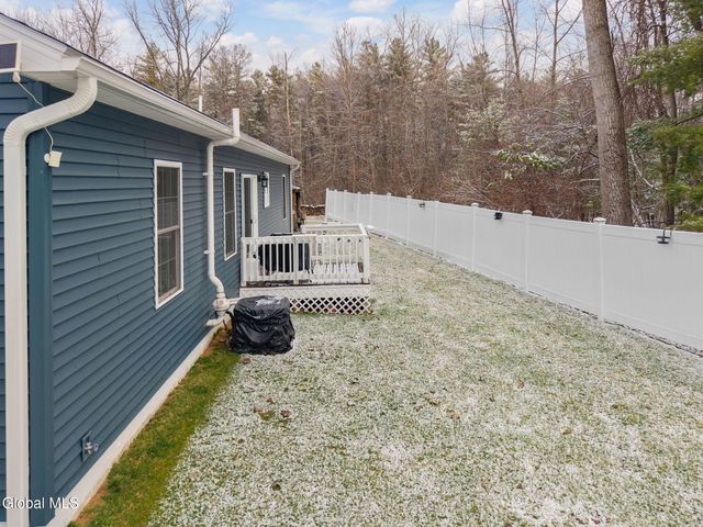 4 Luke Lane, Kingsbury, NY 12839