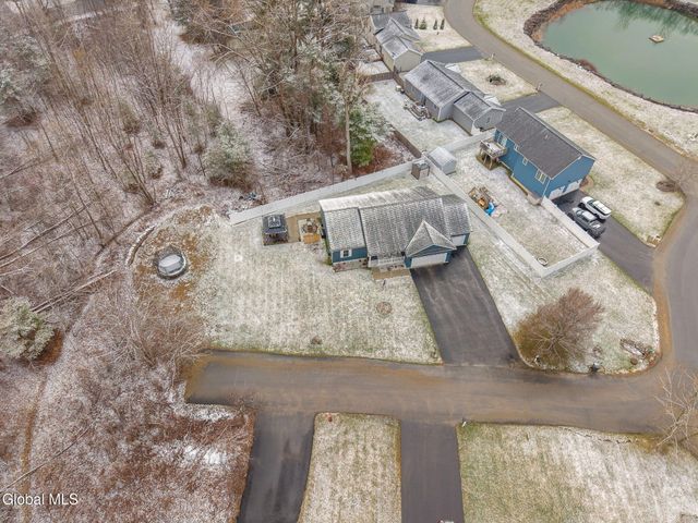 4 Luke Lane, Kingsbury, NY 12839
