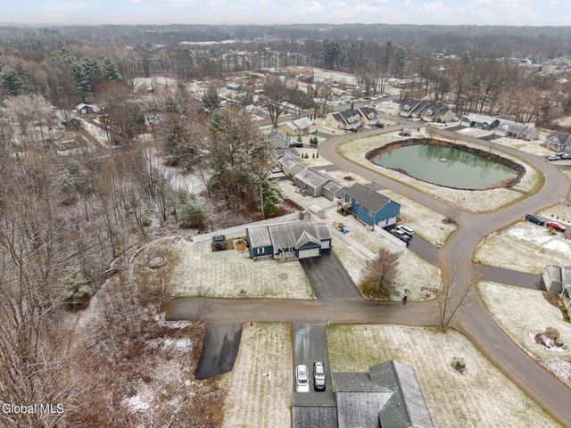 4 Luke Lane, Kingsbury, NY 12839