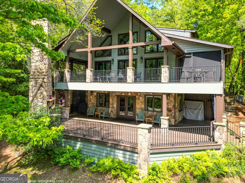 513 Georgia Lane, Lakemont, GA 30552