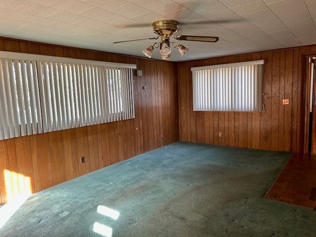 67 Ashwood Avenue, Warwick, RI 02886