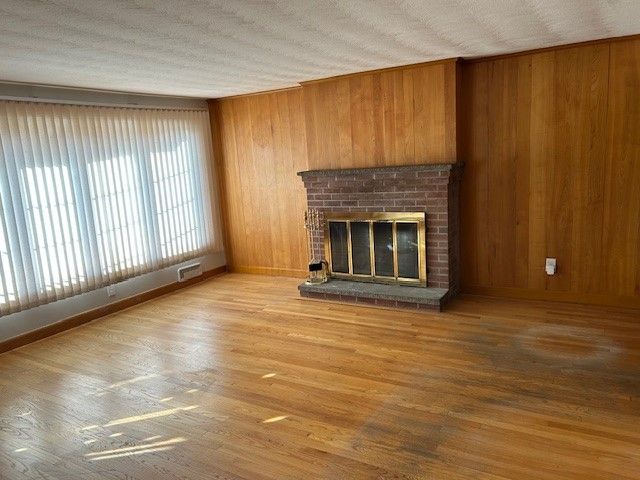 67 Ashwood Avenue, Warwick, RI 02886