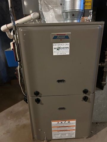 67 Ashwood Avenue, Warwick, RI 02886