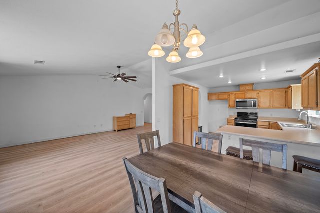 1706 Stanton Drive, Shasta Lake, CA 96019