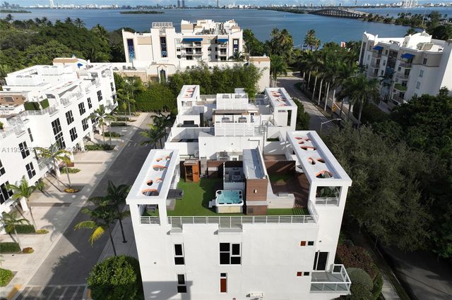 455 NE 39th Street 202, Miami, FL 33137