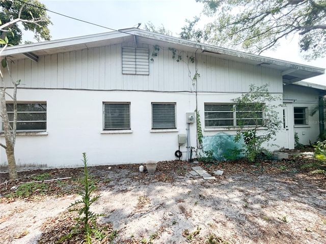 2415 GOLDENROD STREET, Sarasota, FL 34239