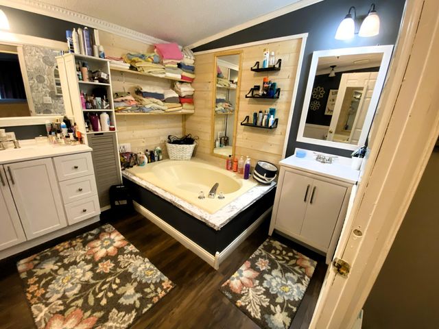 2296 Highway 3443, Annville, KY 40402