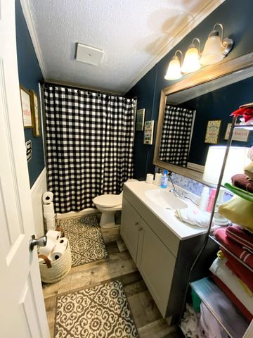 2296 Highway 3443, Annville, KY 40402