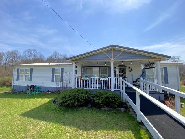 2296 Highway 3443, Annville, KY 40402