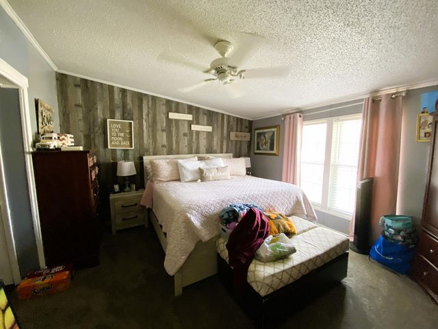 2296 Highway 3443, Annville, KY 40402
