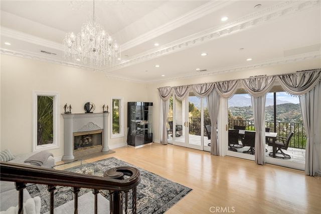 3426 Ayars Canyon, Glendale, CA 91208