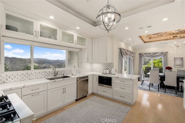 3426 Ayars Canyon, Glendale, CA 91208
