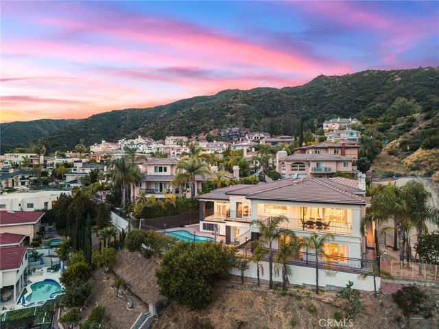 3426 Ayars Canyon, Glendale, CA 91208