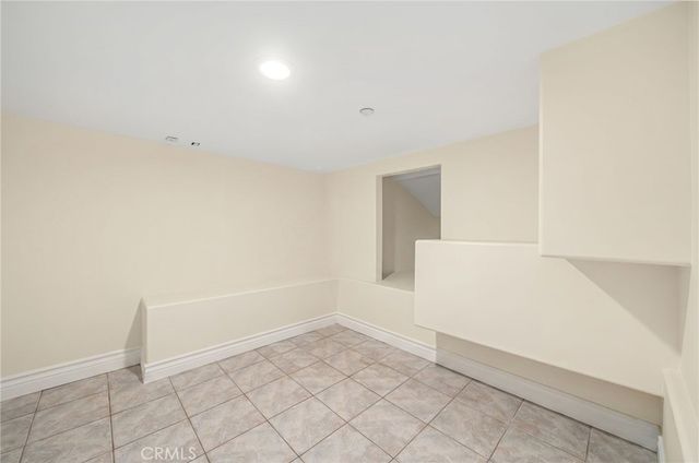 3426 Ayars Canyon, Glendale, CA 91208