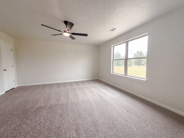 100 Trenton Ln, Hendersonville, TN 37075
