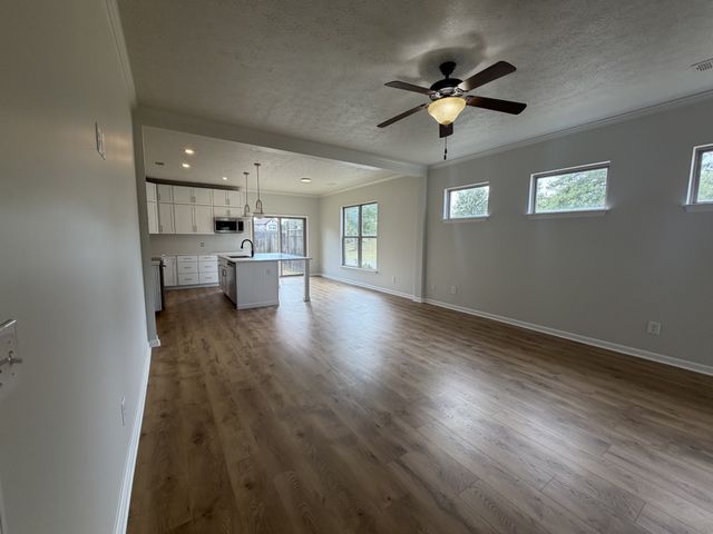 100 Trenton Ln, Hendersonville, TN 37075