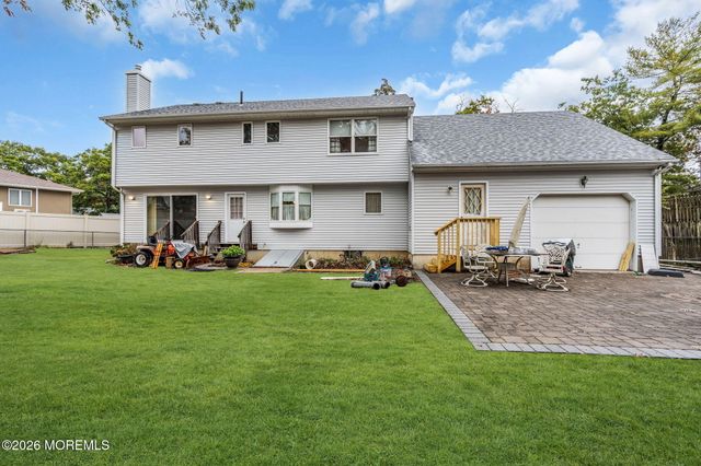 1757 Whitcomb Road, Forked River, NJ 08731