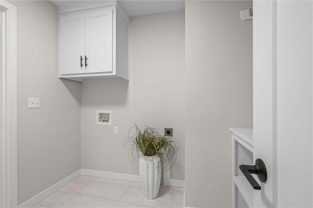 12305 W 184 Street, Overland Park, KS 66013