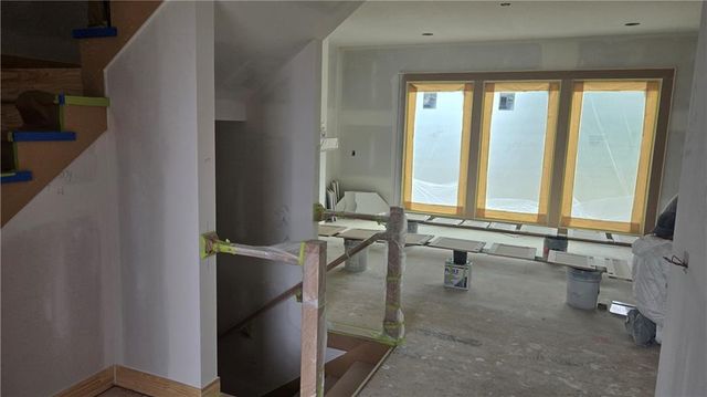 12305 W 184 Street, Overland Park, KS 66013