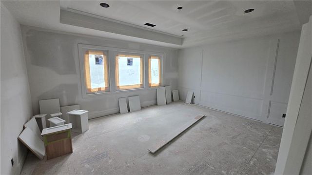 12305 W 184 Street, Overland Park, KS 66013