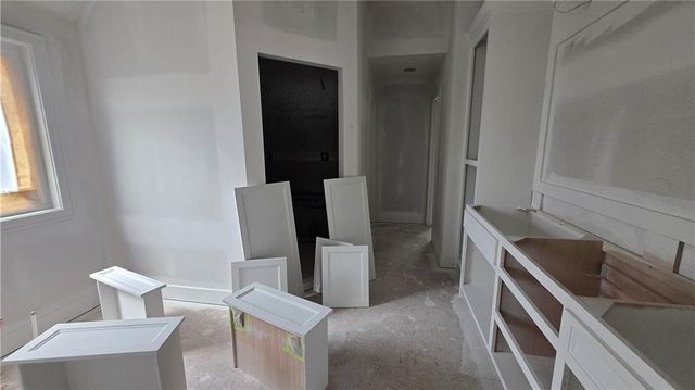 12305 W 184 Street, Overland Park, KS 66013