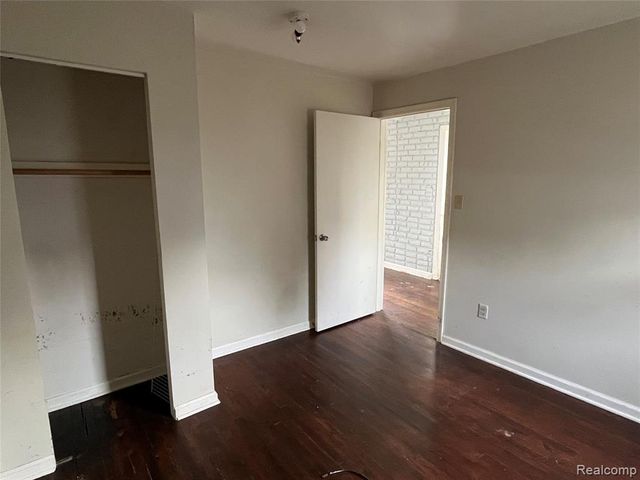 5805 Swan Creek Road, Saginaw, MI 48609