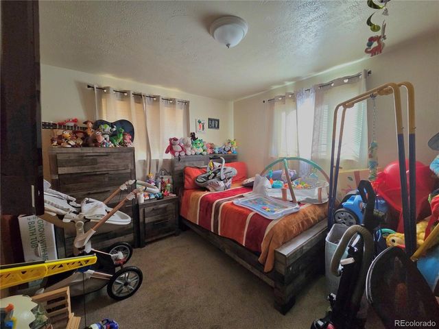 1530 Atwood St, Longmont, CO 80501