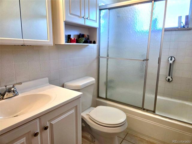 1530 Atwood St, Longmont, CO 80501