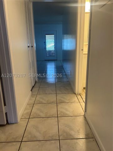 1401 SW 134th Way 109C, Pembroke Pines, FL 33027