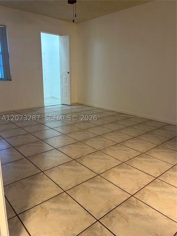 1401 SW 134th Way 109C, Pembroke Pines, FL 33027