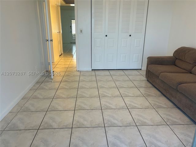 1401 SW 134th Way 109C, Pembroke Pines, FL 33027