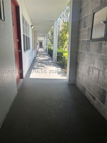 1401 SW 134th Way 109C, Pembroke Pines, FL 33027