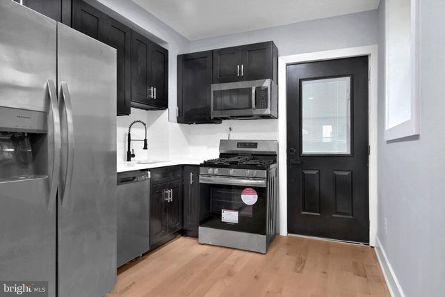 3914 BRANDYWINE ST, Philadelphia, PA 19104