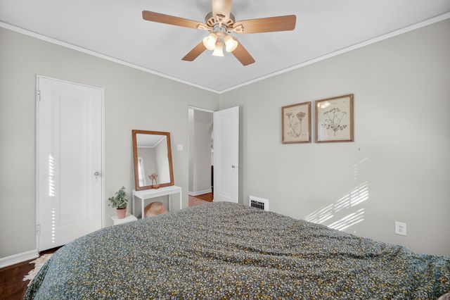 3109 E 9th Street, Des Moines, IA 50316