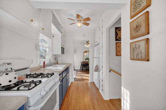 3109 E 9th Street, Des Moines, IA 50316