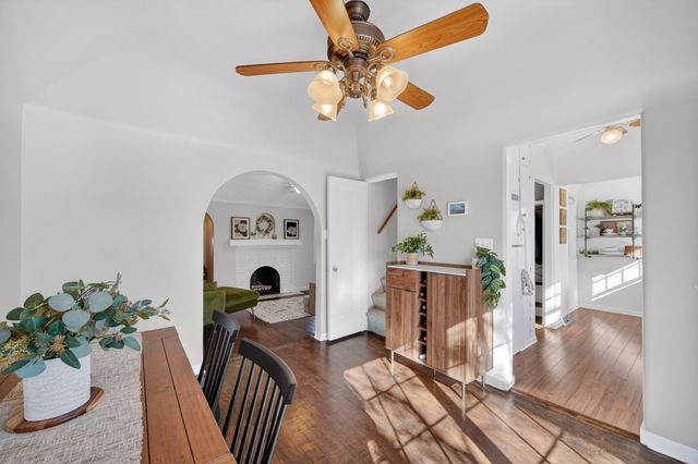 3109 E 9th Street, Des Moines, IA 50316