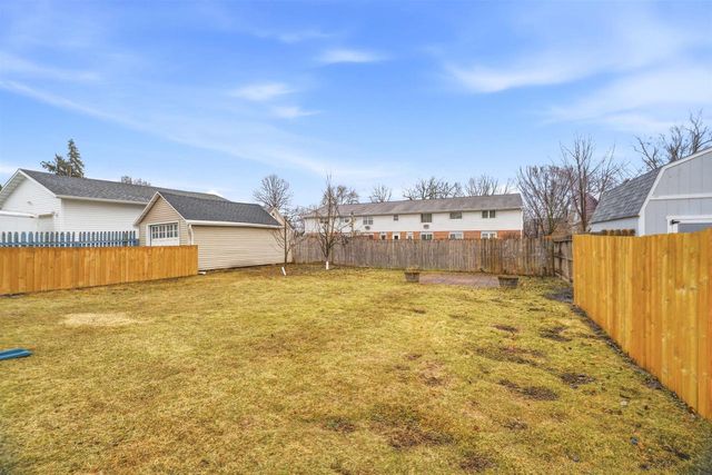 727 1ST STREET, Menasha, WI 54952