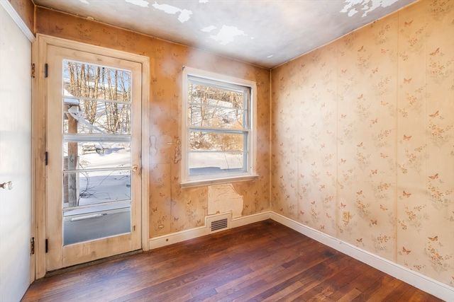 432 Mower St, Worcester, MA 01602