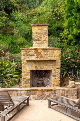 161 Harborview Court, Ventura, CA 93003