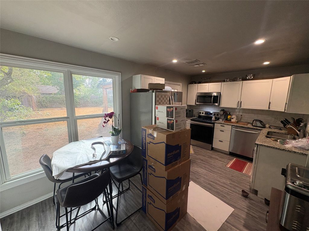 800 Lynda Drive, River Oaks, TX 76114 — photo 3