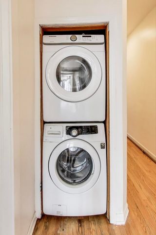 4553 S Ellis Avenue, Chicago, IL 60653