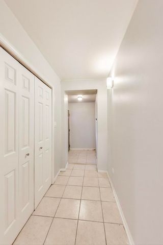 4553 S Ellis Avenue, Chicago, IL 60653